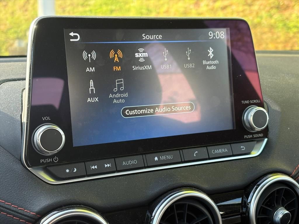 Used 2025 Nissan Sentra SR w/ Midnight Edition FWD image 10