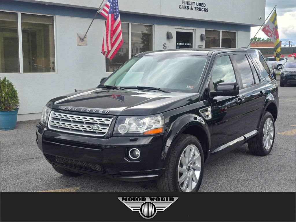 Used 2014 Land Rover LR2 HSE AWD/4WD image 1