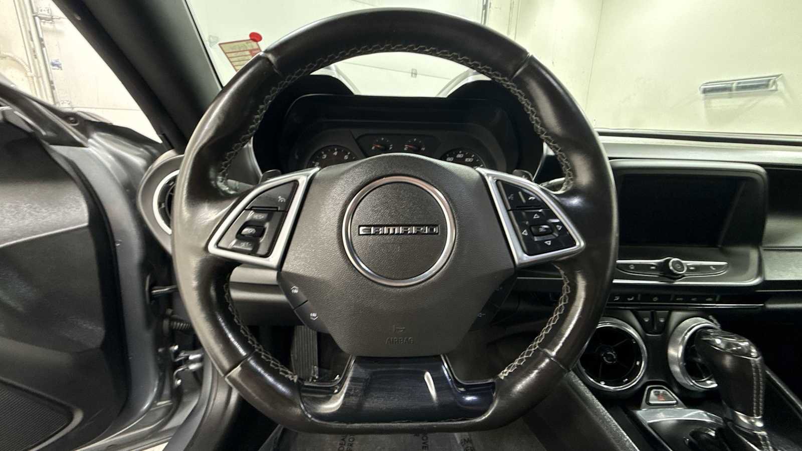 Used 2020 Chevrolet Camaro LT image 16