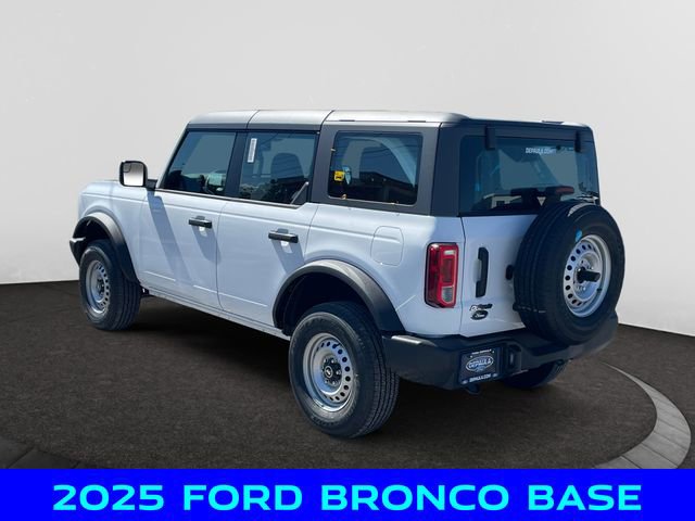 New 2025 Ford Bronco 4-Door image 3