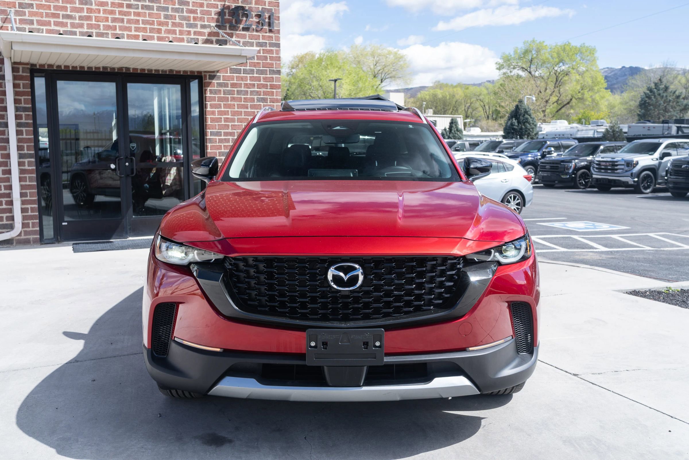 Used 2025 MAZDA CX-50 AWD 2.5 Turbo w/ Weather Package image 2
