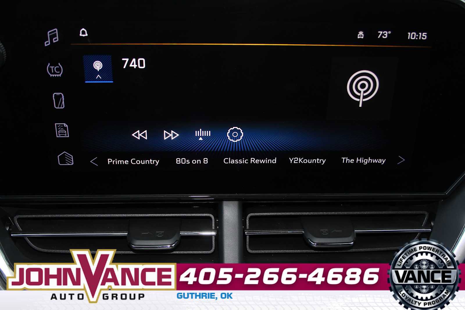 Used 2025 Chevrolet Trax ACTIV w/ Driver Confidence Package FWD image 32