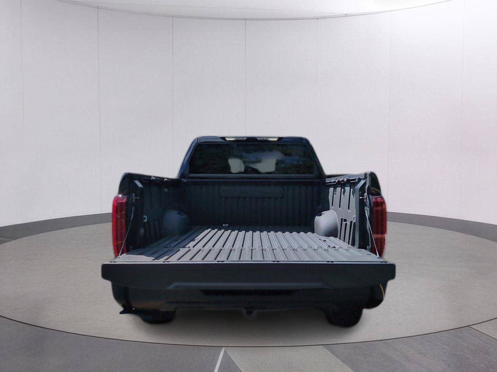 Used 2024 Toyota Tundra SR5 w/ SR5 Premium Package AWD/4WD image 5