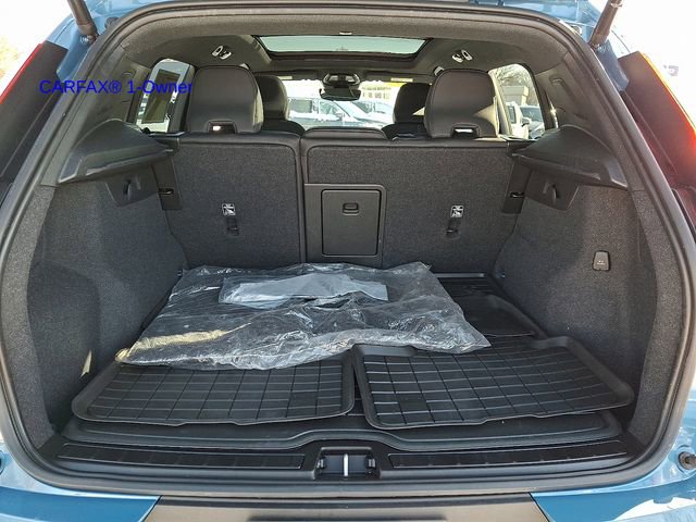 Certified 2023 Volvo XC40 B5 Plus w/ Driver Assist Package image 30