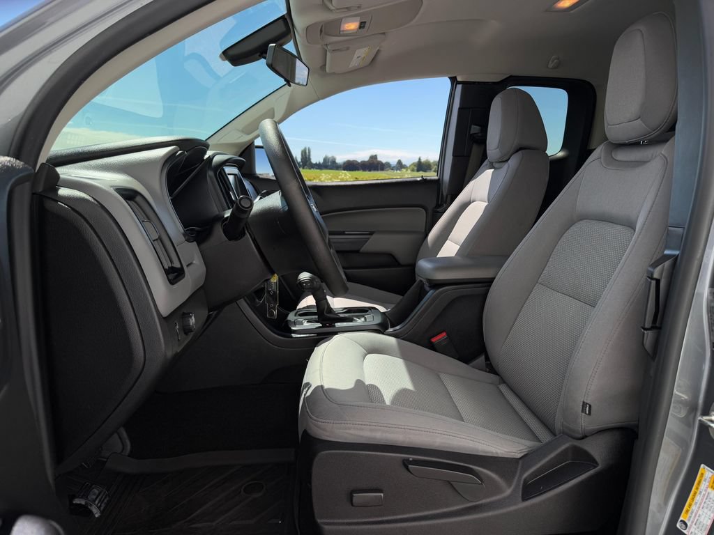 Used 2018 Chevrolet Colorado W/T RWD image 9