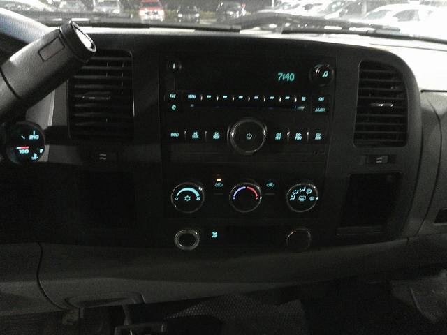 Used 2008 Chevrolet Silverado 1500 W/T w/ Towing Package image 10