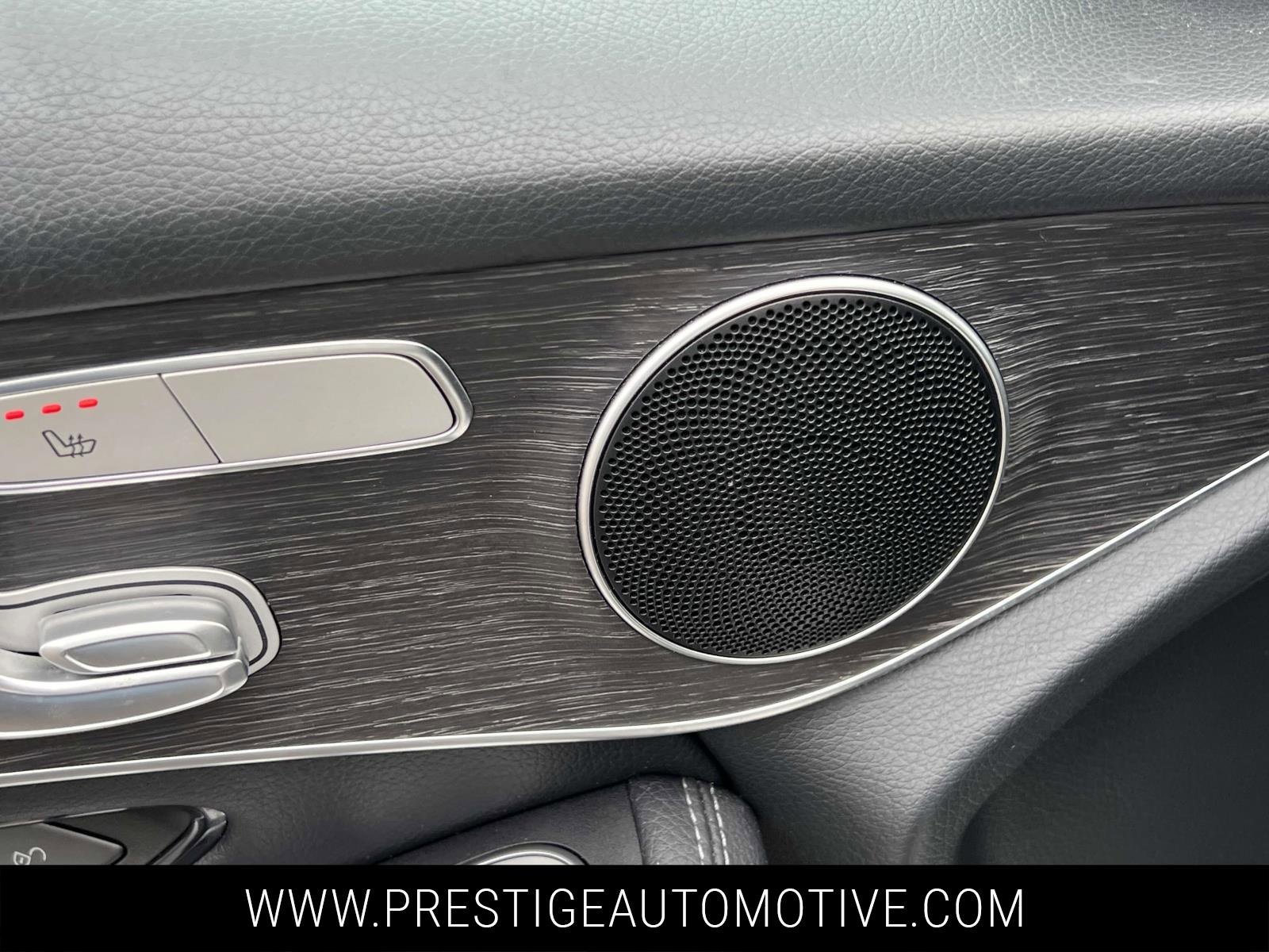 Used 2022 Mercedes-Benz GLC 300 GLC 300 image 18