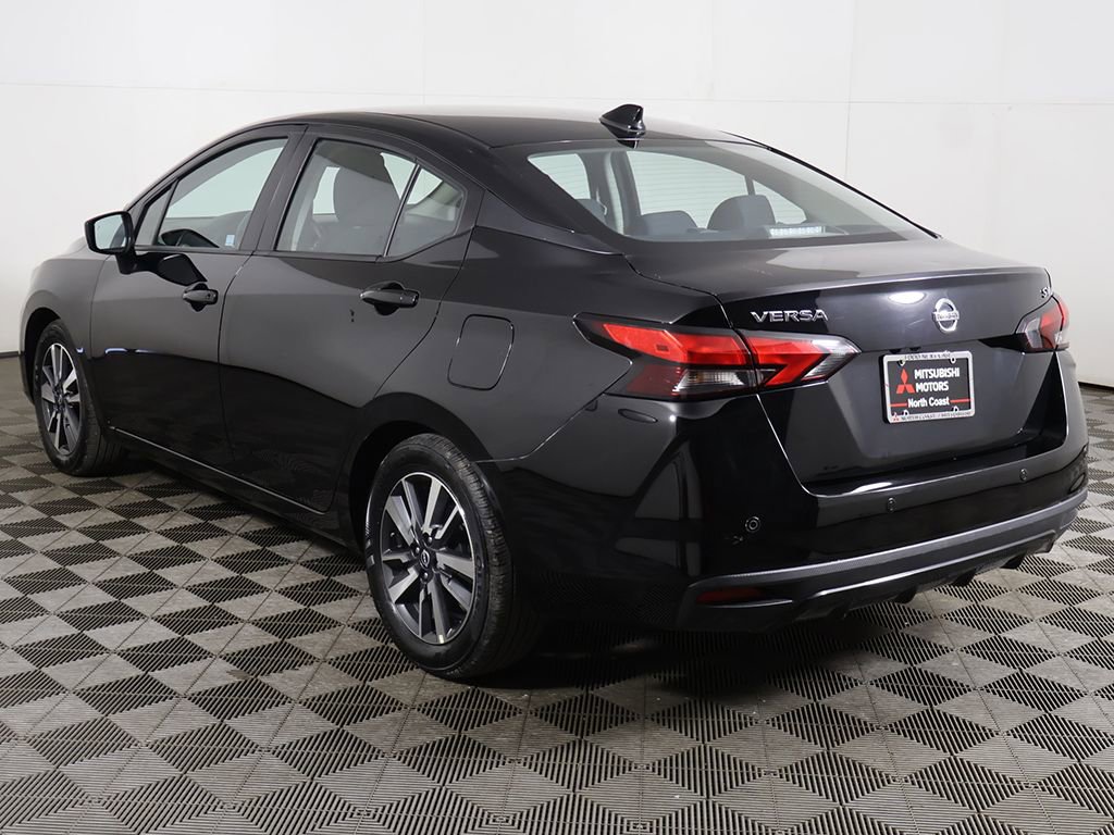 Used 2025 Nissan Versa SV image 6