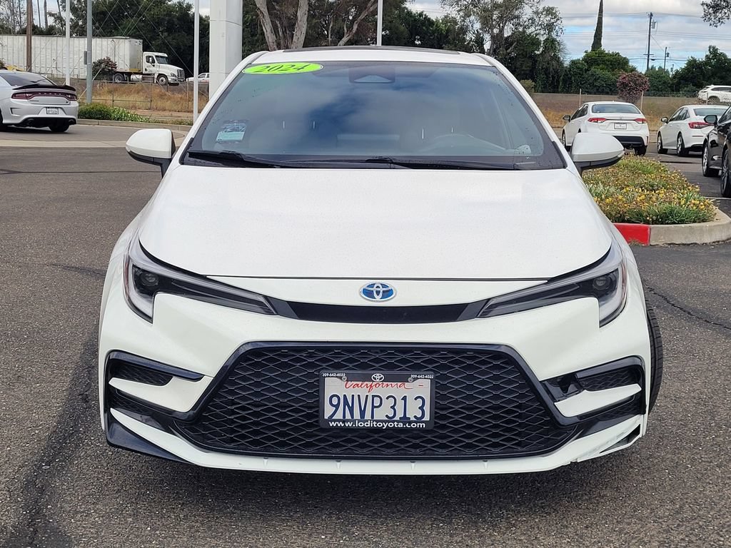 Used 2024 Toyota Corolla Hybrid Sedan FWD image 2