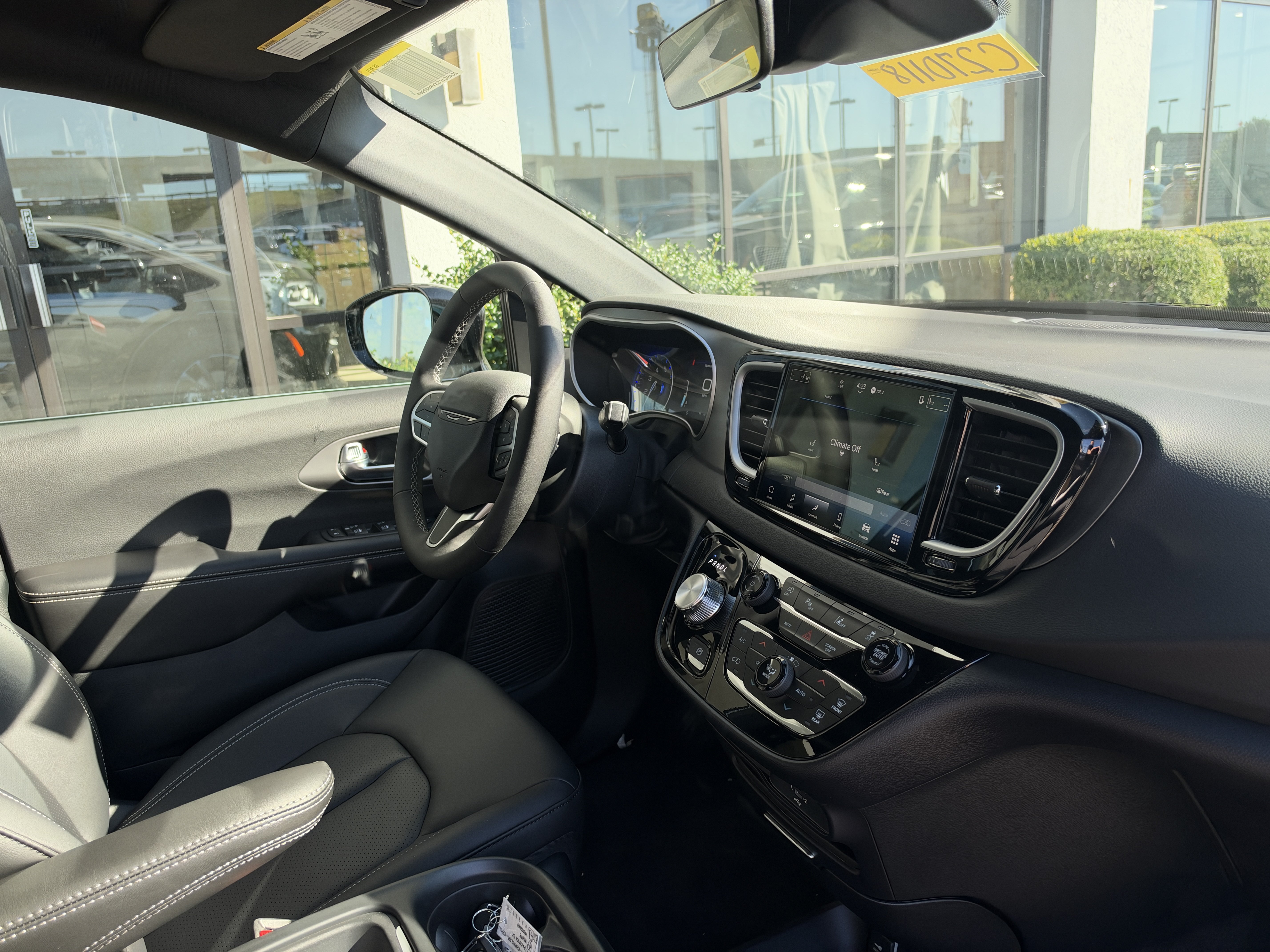 New 2027 Chrysler Pacifica LX FWD image 23