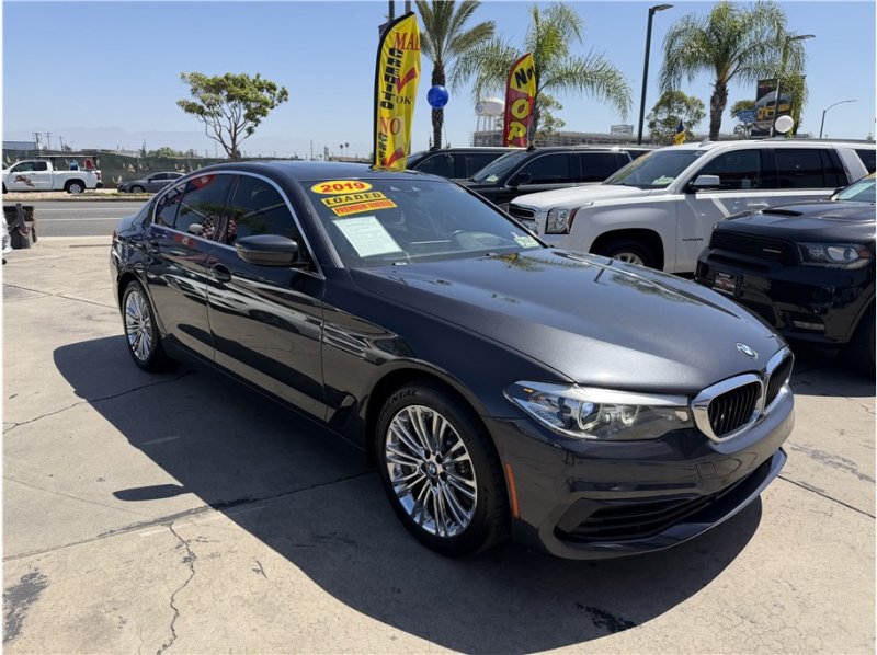 Used 2019 BMW 540i w/ Convenience Package RWD image 7