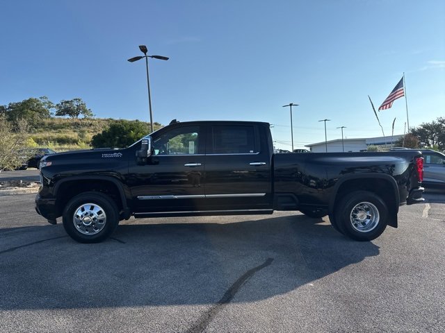 New 2026 Chevrolet Silverado 3500 High Country w/ High Country Premium Package image 9