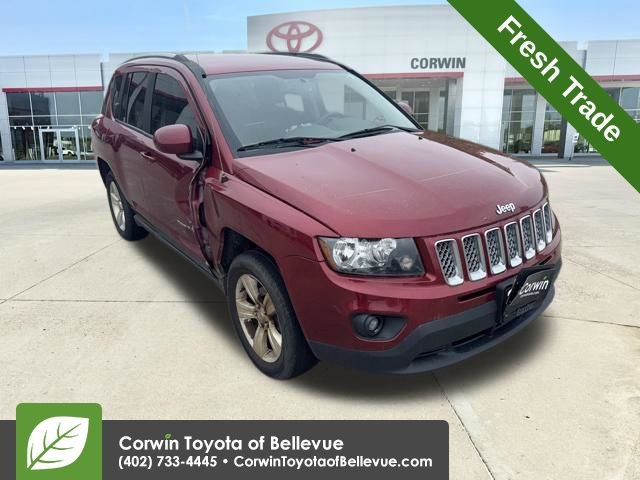 Used 2015 Jeep Compass Latitude AWD/4WD image 1