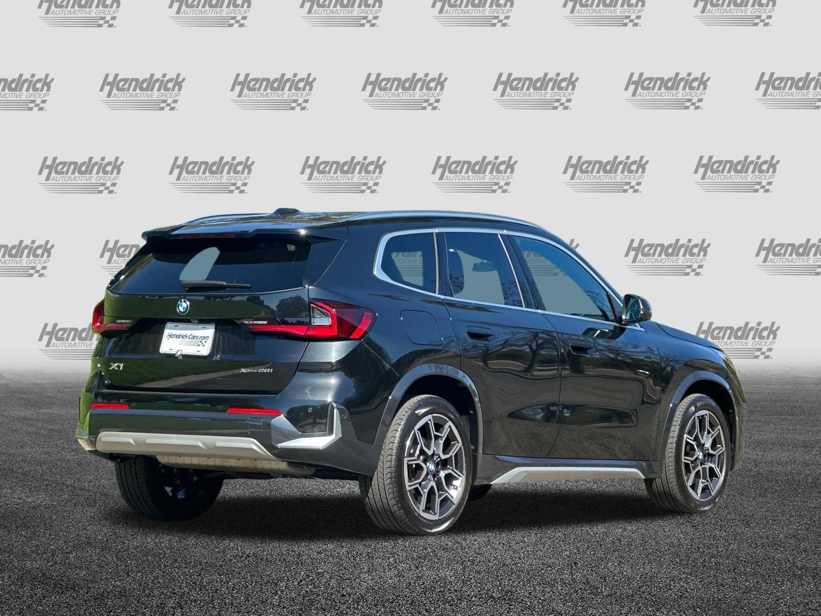 Used 2026 BMW X1 xDrive28i w/ Convenience Package AWD/4WD image 5