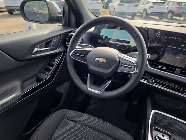 New 2026 Chevrolet Equinox LT w/ Safety and Technology Package FWD image 8