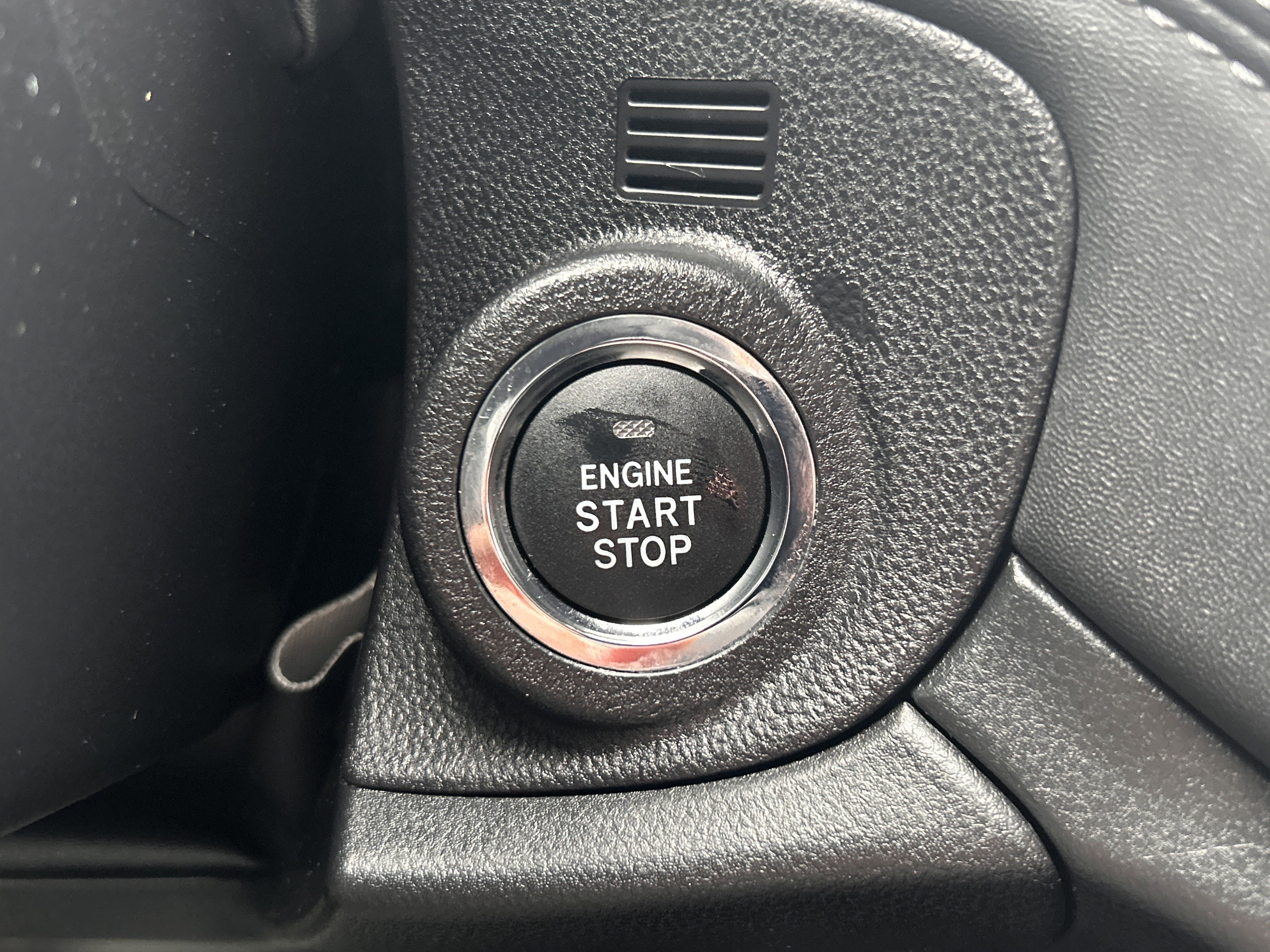 Certified 2025 Subaru Outback Premium image 19