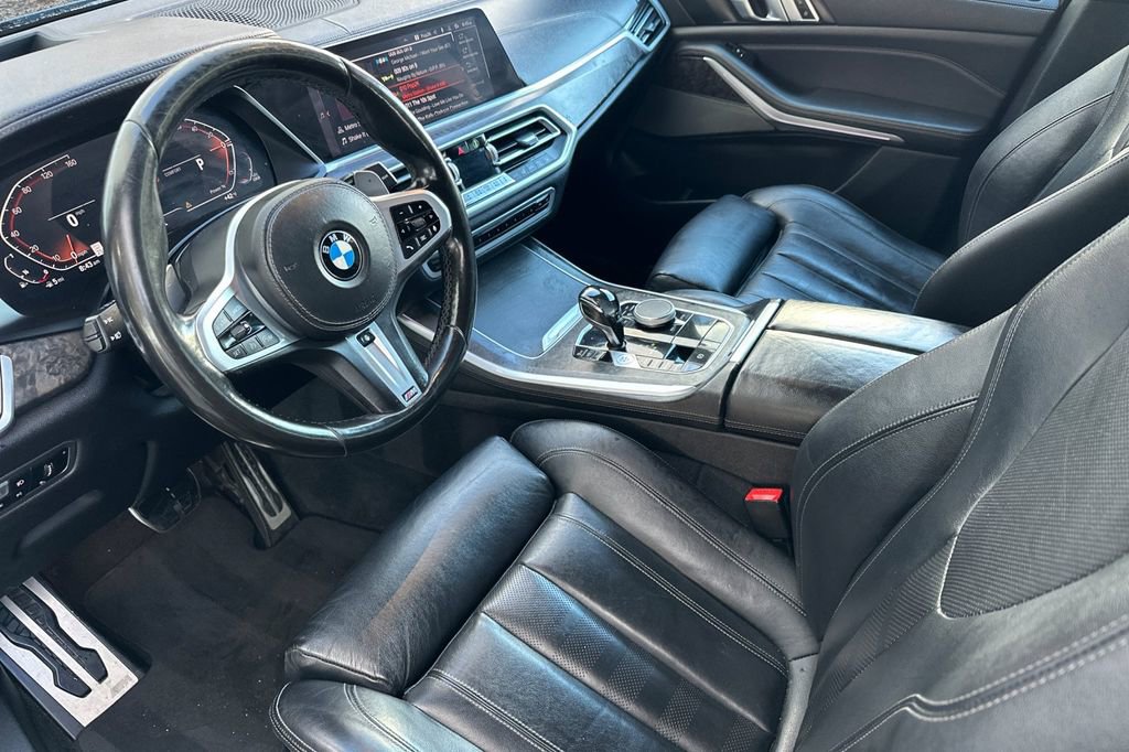 Used 2021 BMW X5 xDrive40i w/ M Sport Package image 9
