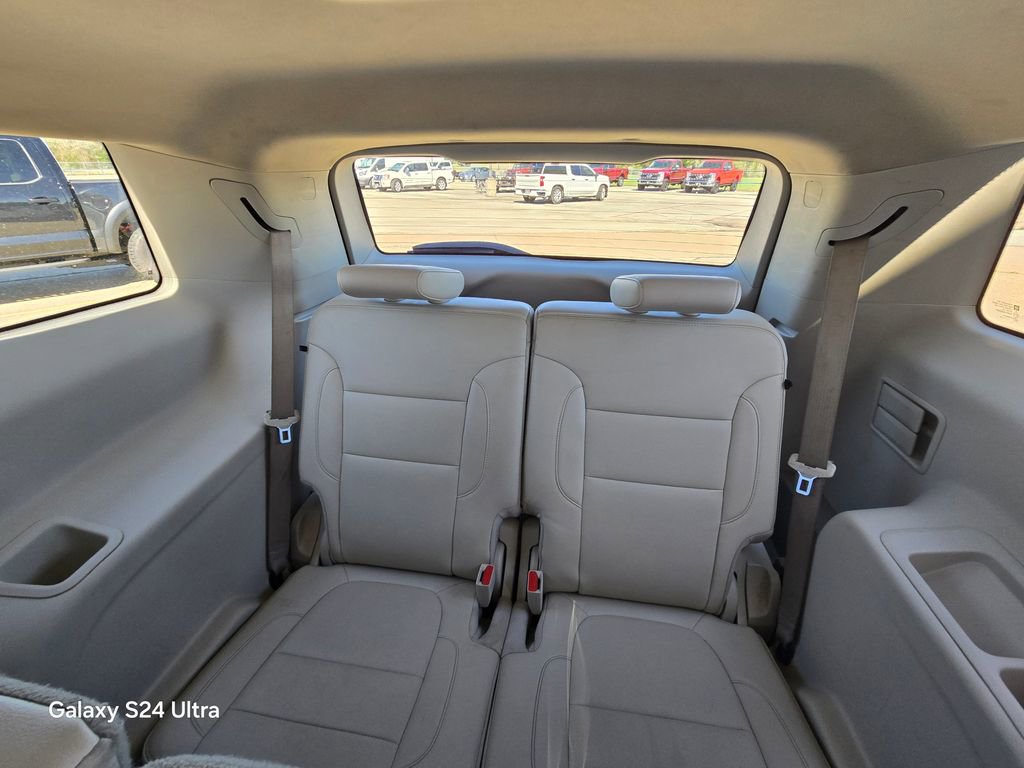 Used 2023 GMC Acadia Denali image 17