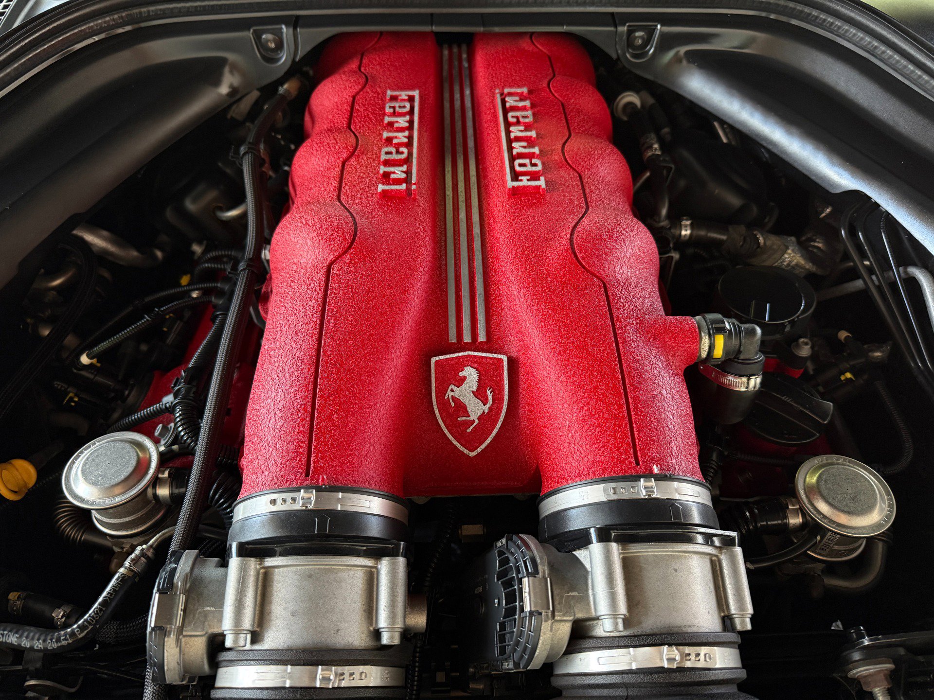 Used 2012 Ferrari California image 41