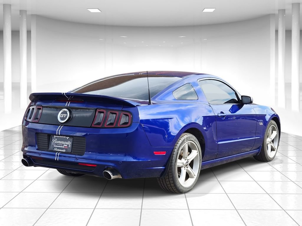 Used 2014 Ford Mustang GT Premium image 3