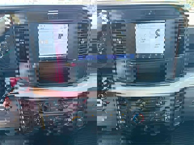 New 2025 Ford F550 4x4 Regular Cab Super Duty image 23