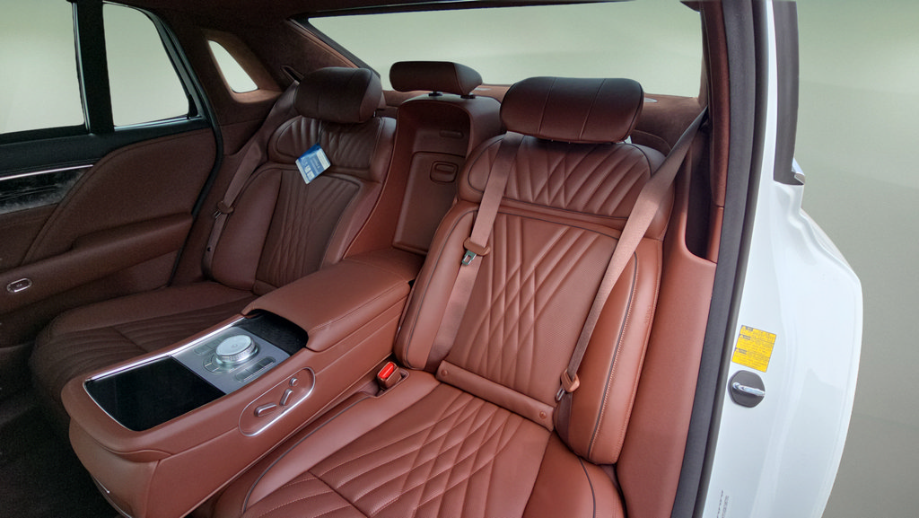 New 2026 Genesis G90 3.5T AWD/4WD image 2