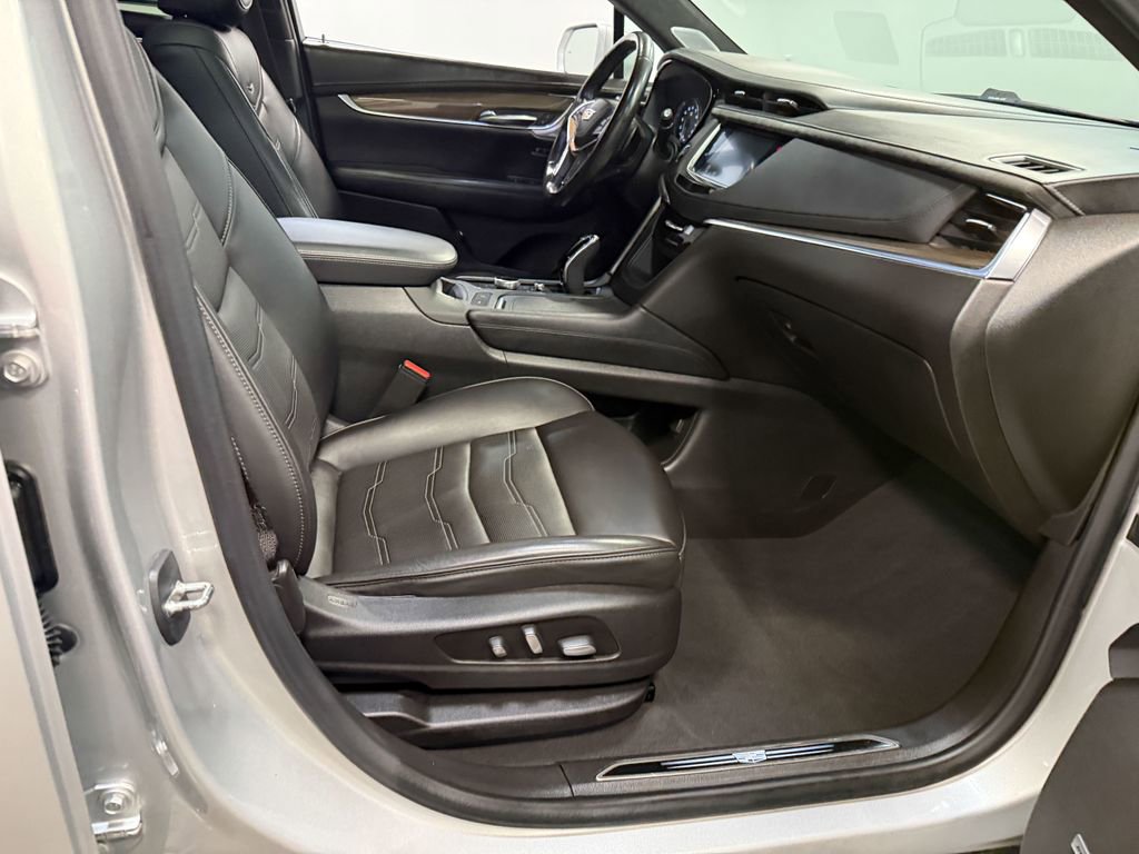Used 2020 Cadillac XT5 Premium Luxury image 62