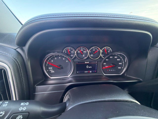Used 2021 Chevrolet Silverado 1500 LTZ AWD/4WD image 18