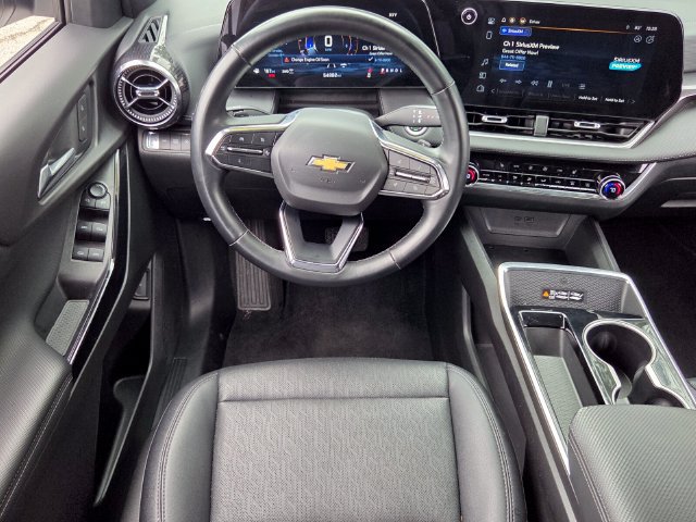 Used 2025 Chevrolet Equinox LT w/ Convenience Package II AWD/4WD image 13