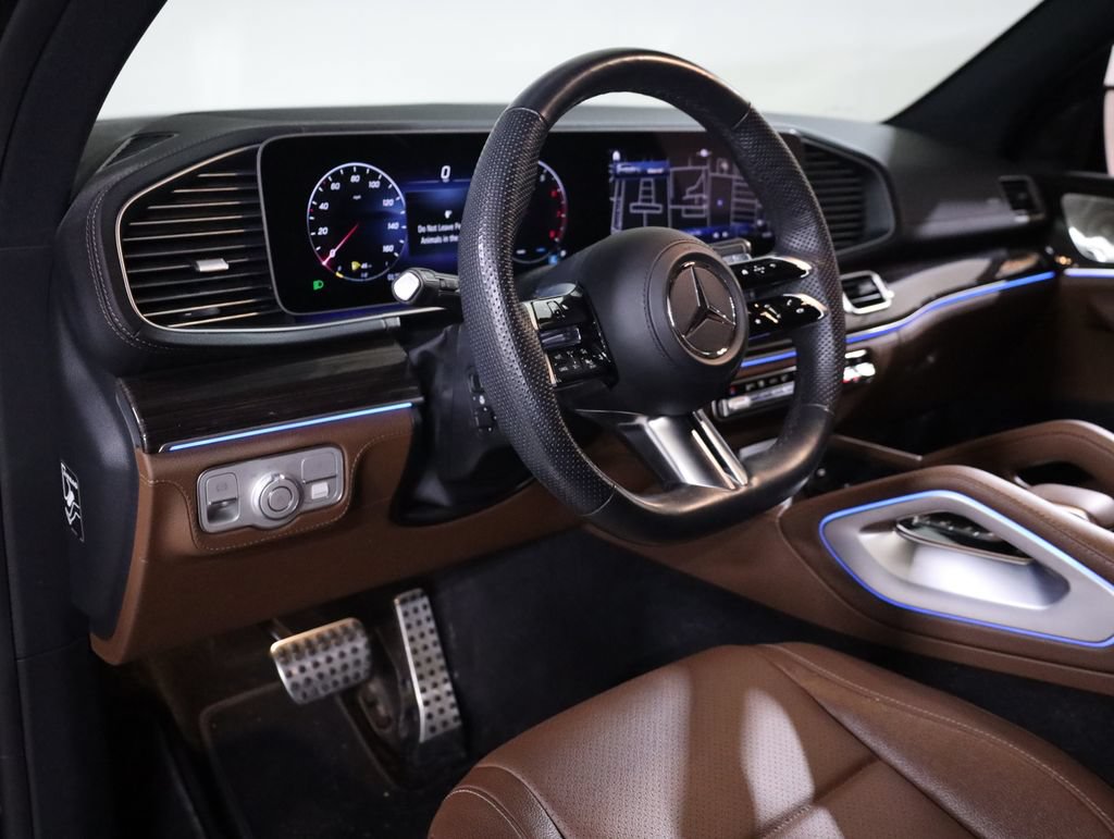 Used 2024 Mercedes-Benz GLS 450 4MATIC image 33
