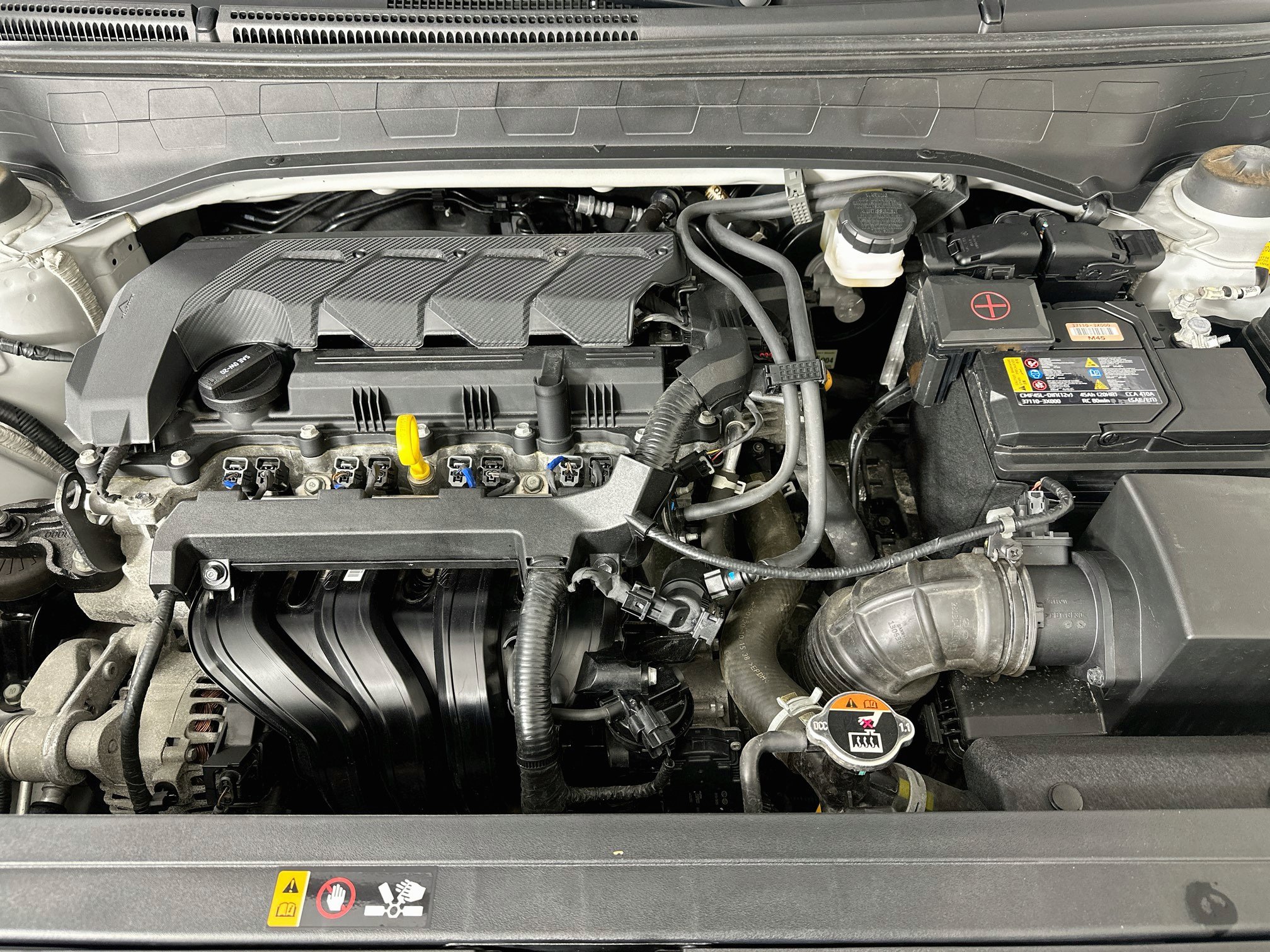 Used 2025 Hyundai Venue SEL FWD image 31