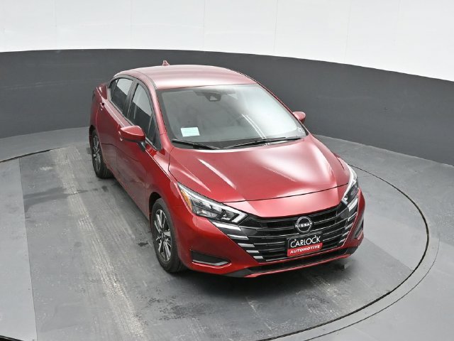 Used 2025 Nissan Versa SV w/ Trunk Package FWD image 39