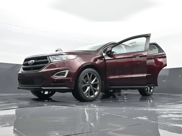 Used 2017 Ford Edge Sport w/ Equipment Group 401A AWD/4WD image 39