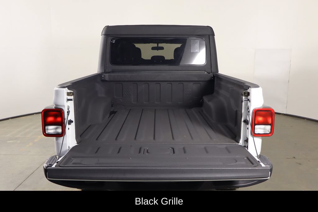 Used 2022 Jeep Gladiator Sport AWD/4WD image 17