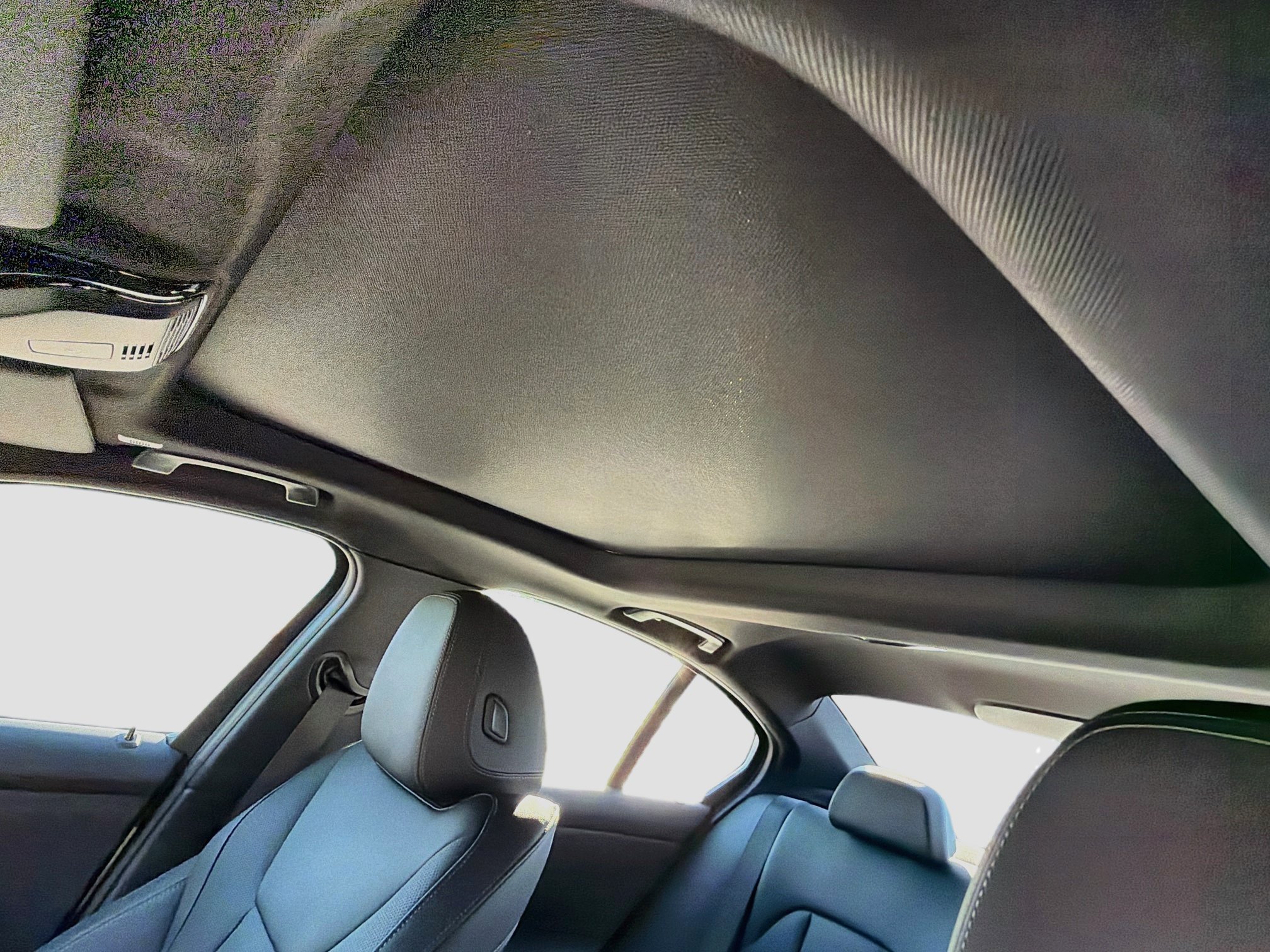 New 2026 BMW 330i Sedan w/ Premium Package RWD image 27