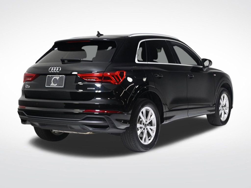 Used 2023 Audi Q3 2.0T Premium Plus w/ Premium Plus Package image 5