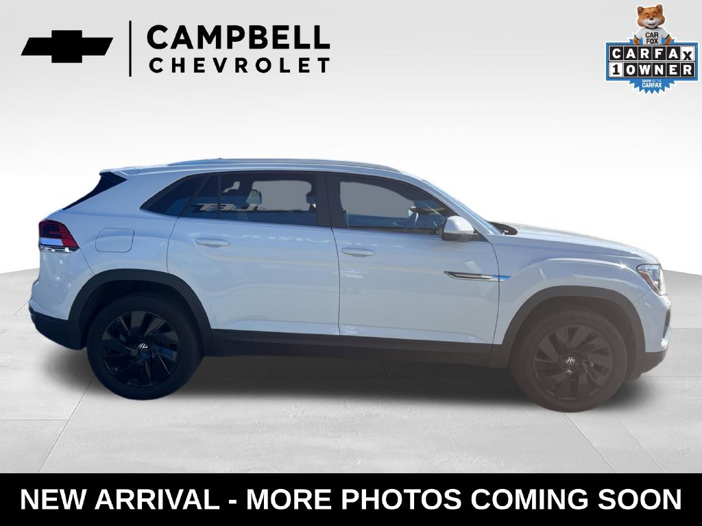 Used 2025 Volkswagen Atlas Cross Sport SE AWD/4WD image 6