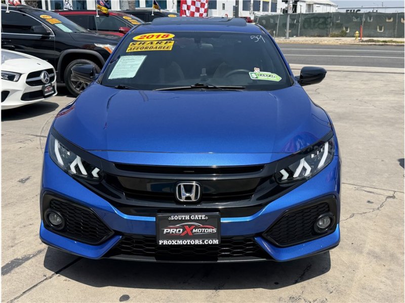 Used 2018 Honda Civic EX image 2