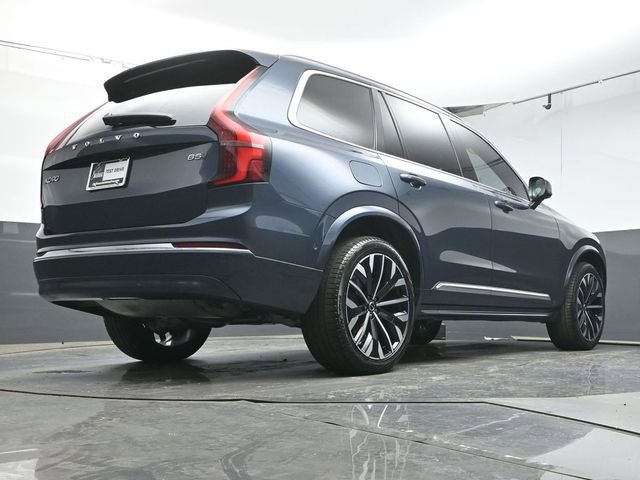 Used 2025 Volvo XC90 B5 Plus w/ Protection Package image 39