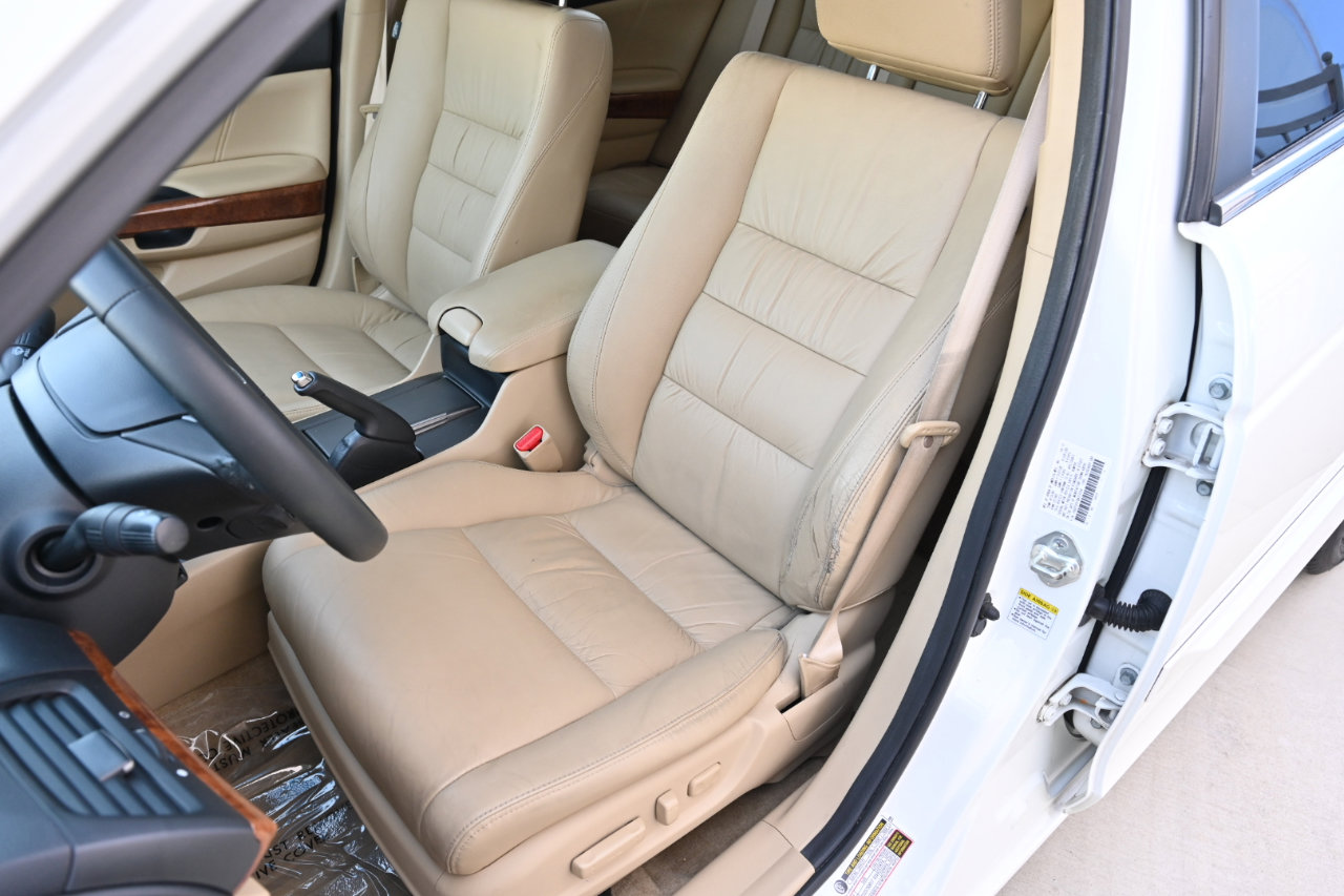 Used 2011 Honda Accord EX-L image 26
