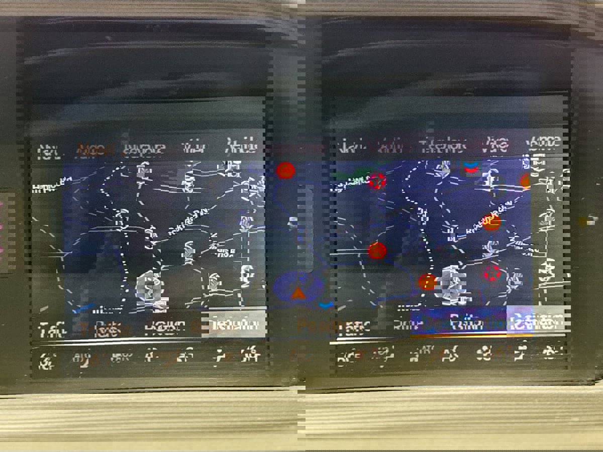 Used 2013 Mercedes-Benz S 550 Sedan image 15