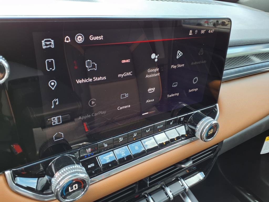 New 2025 GMC Canyon AT4 w/ Nightfall Edition image 10