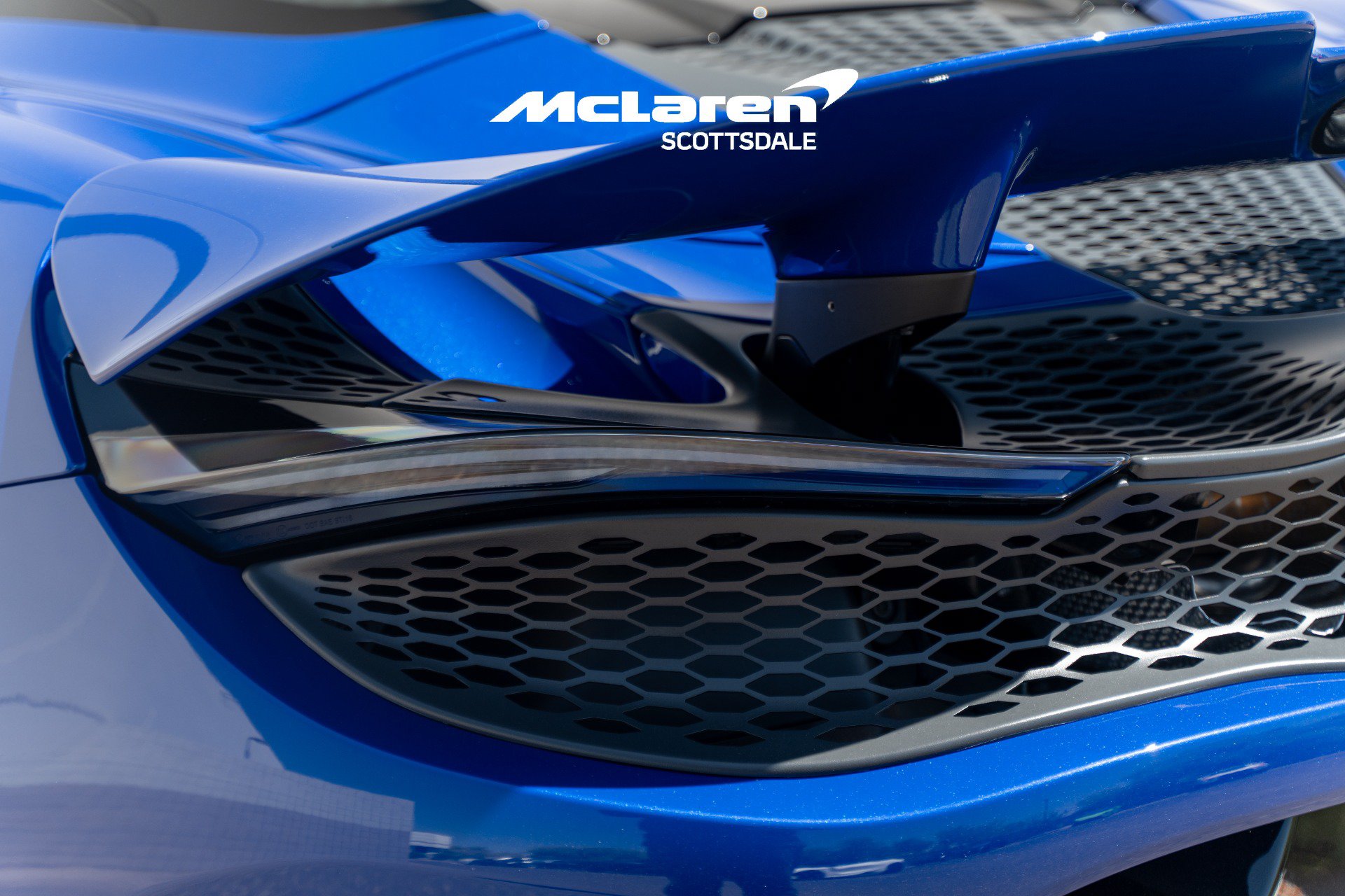 Used 2024 McLaren 750S Spider RWD image 23