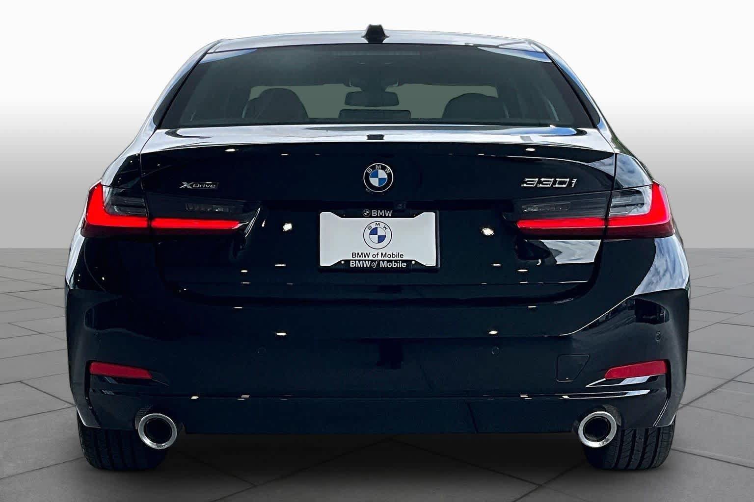 Used 2026 BMW 330i xDrive Sedan AWD/4WD image 4