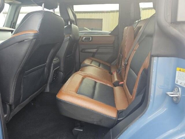 Used 2024 Ford Bronco Outer Banks w/ Sasquatch Package AWD/4WD image 10
