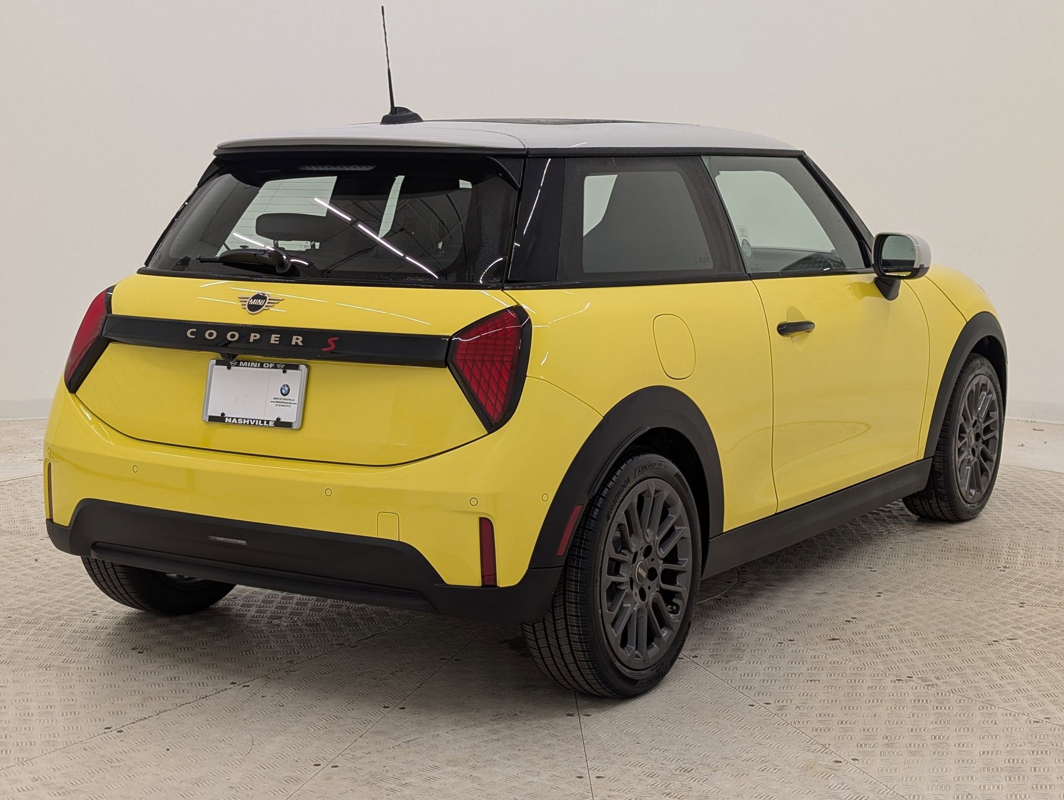 New 2026 MINI Cooper S image 9