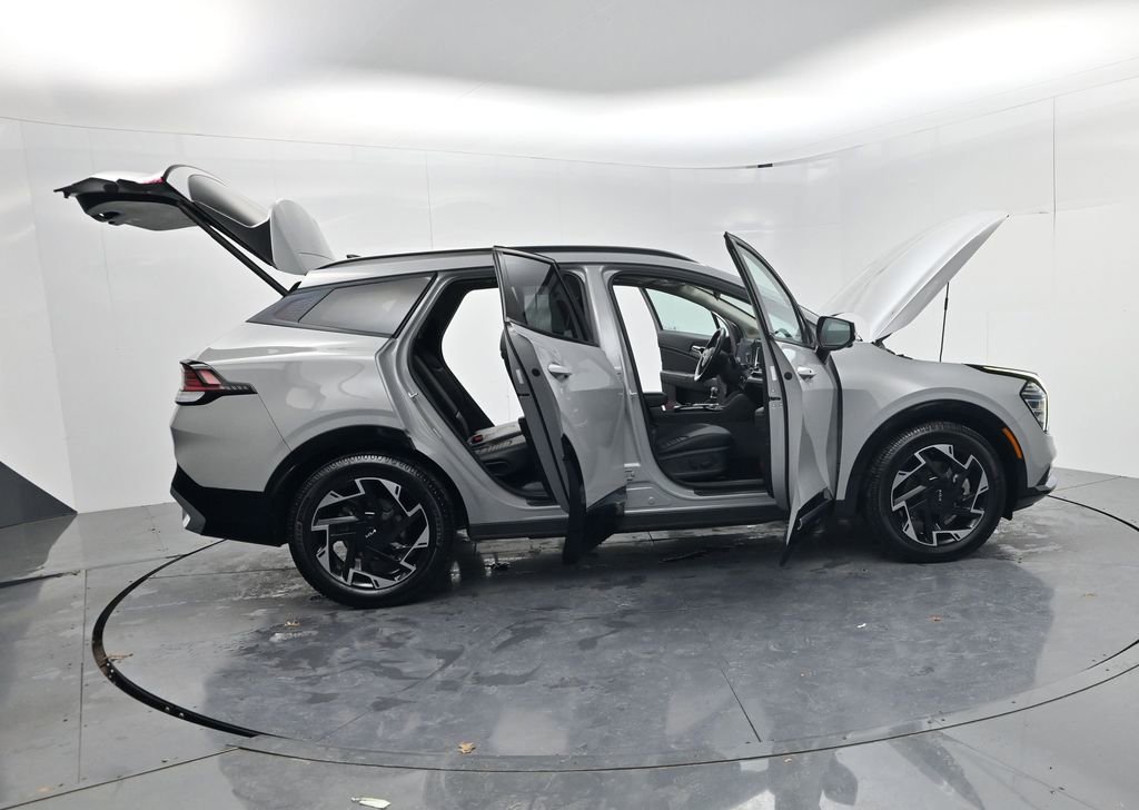 Used 2023 Kia Sportage SX image 56