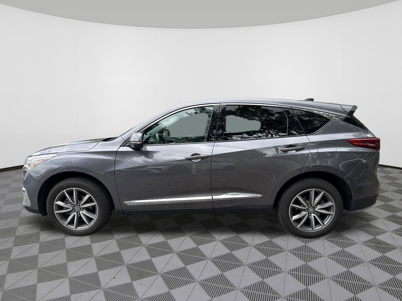 Used 2021 Acura RDX AWD w/ Technology Package image 4