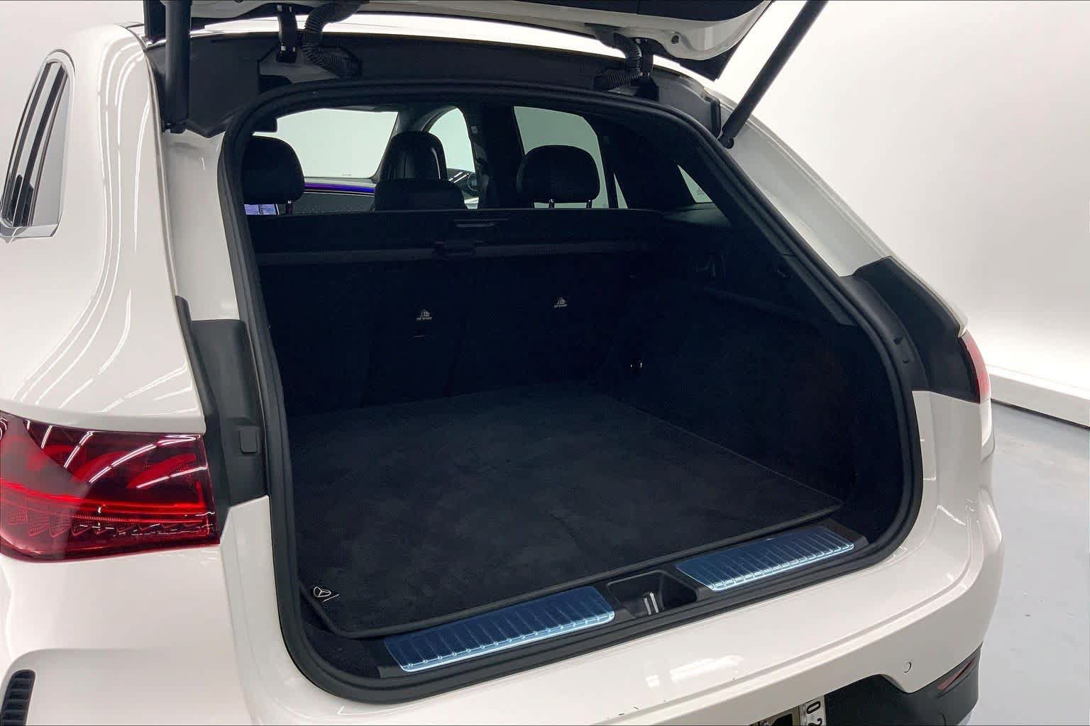 Certified 2023 Mercedes-Benz EQE 350+ SUV image 15