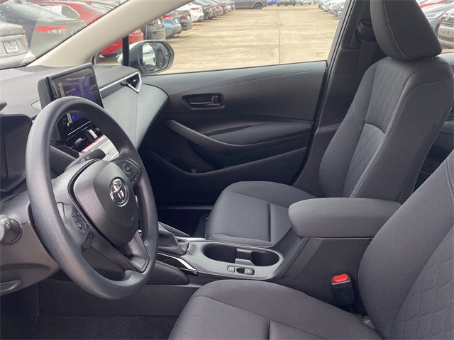 Used 2025 Toyota Corolla LE image 19